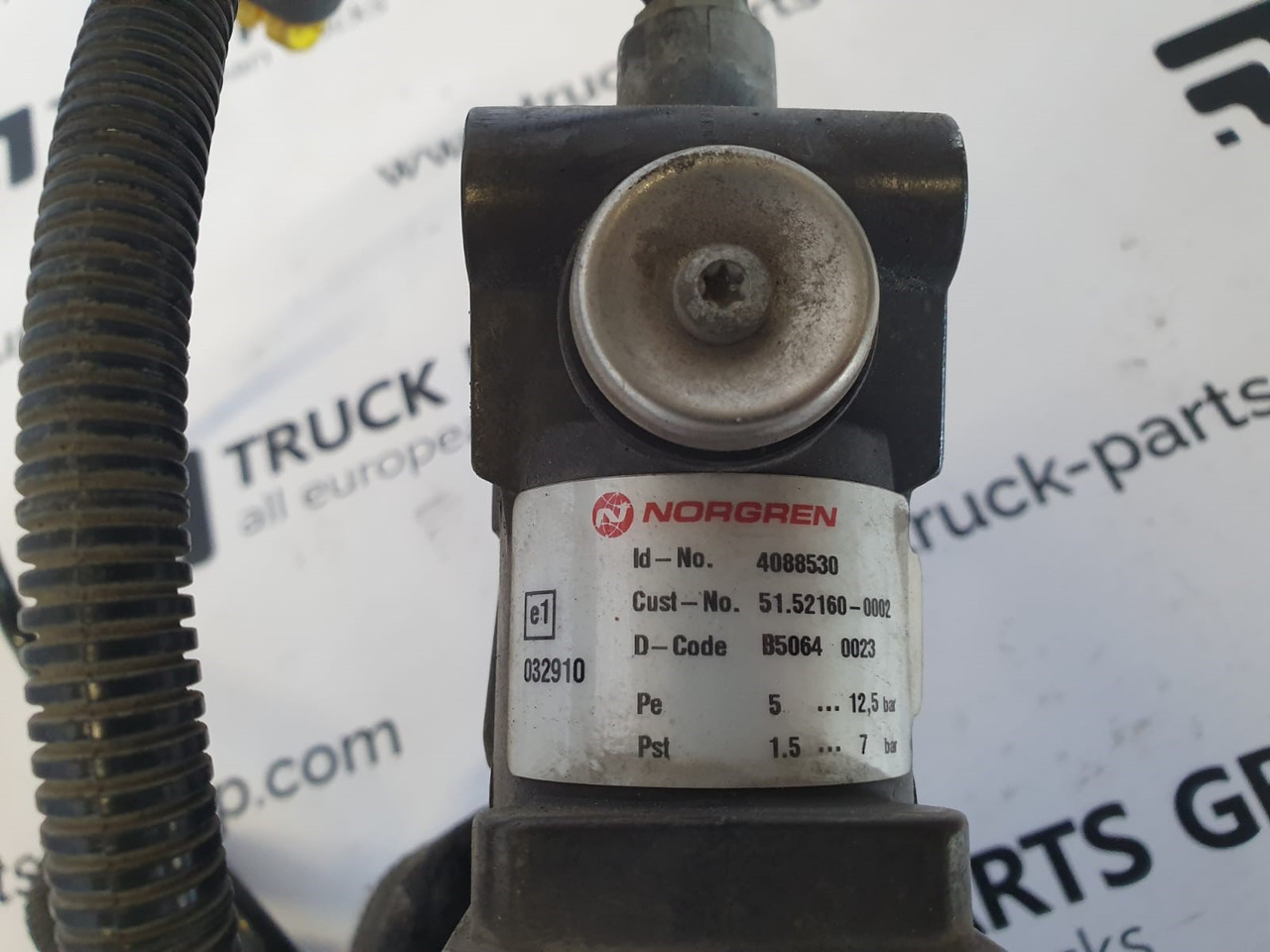 MAN MAN TGX / TGS EURO6 pressure pneumatic valve by NORGREN 4088530, 0105755, 51259020125, 51521600002, 81156106011, 81156106010, 51156100001, 81156106009, 81156106008 - Onderdelen voor Vrachtwagen: afbeelding 1 MAN MAN TGX / TGS EURO6 pressure pneumatic valve by NORGREN 4088530, 0105755, 51259020125, 51521600002, 81156106011, 81156106010, 51156100001, 81156106009, 81156106008 - Onderdelen voor Vrachtwagen: afbeelding 1