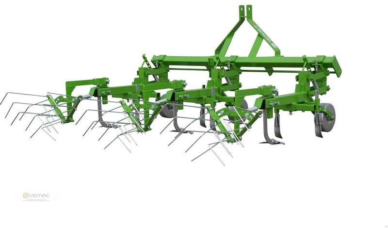 BOMET Kartoffelhäufler Jäthacke-Häufler Bomet P475 inkl. Striegel - Aardappeltechniek: afbeelding 1 BOMET Kartoffelhäufler Jäthacke-Häufler Bomet P475 inkl. Striegel - Aardappeltechniek: afbeelding 1
