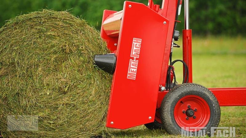 Metal-Fach Z237 Ballenwickelgerät Rundballenwickler Selbstlader NEU - Wikkelaar: afbeelding 5 Metal-Fach Z237 Ballenwickelgerät Rundballenwickler Selbstlader NEU - Wikkelaar: afbeelding 5