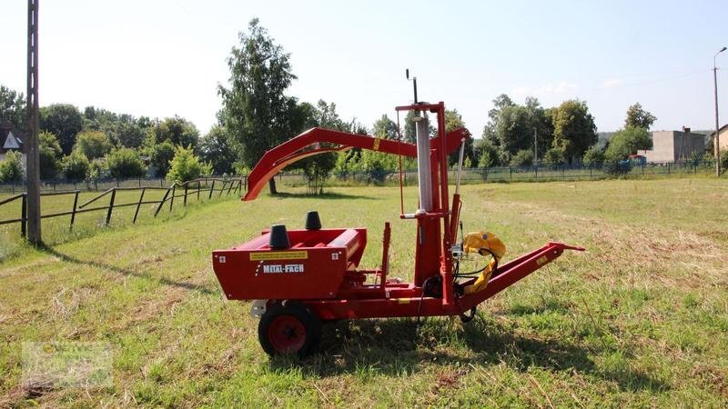 Metal-Fach Z237 Ballenwickelgerät Rundballenwickler Selbstlader NEU - Wikkelaar: afbeelding 3 Metal-Fach Z237 Ballenwickelgerät Rundballenwickler Selbstlader NEU - Wikkelaar: afbeelding 3