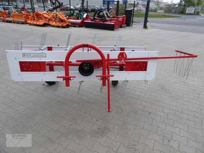 Vemac Bandheuwender 210-250cm Heuwender Schwader Heuschwader Bandwender Bandschwader NEU - Hooischudder: afbeelding 5 Vemac Bandheuwender 210-250cm Heuwender Schwader Heuschwader Bandwender Bandschwader NEU - Hooischudder: afbeelding 5