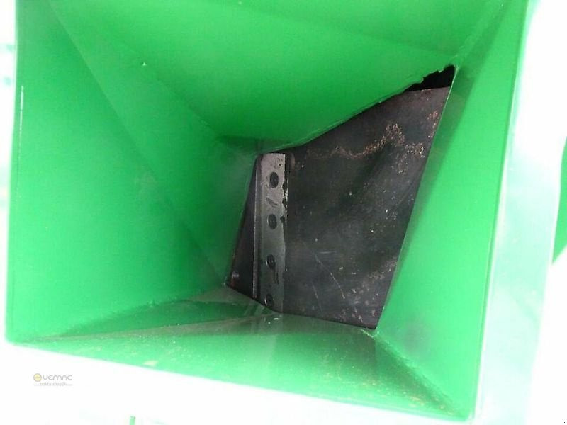 Vemac Holzhäcksler Agrifarm WOD11H Holzschredder Häcksler Hydraulik, bis 13cm Holzeinzug - Houtversnipperaar: afbeelding 1 Vemac Holzhäcksler Agrifarm WOD11H Holzschredder Häcksler Hydraulik, bis 13cm Holzeinzug - Houtversnipperaar: afbeelding 1