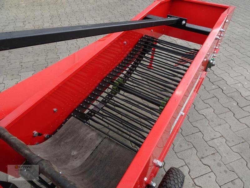 Vemac Kartoffelroder Basic Siebkettenroder Roder Kartoffelernter Kettenroder NEU - Aardappelrooier: afbeelding 5 Vemac Kartoffelroder Basic Siebkettenroder Roder Kartoffelernter Kettenroder NEU - Aardappelrooier: afbeelding 5