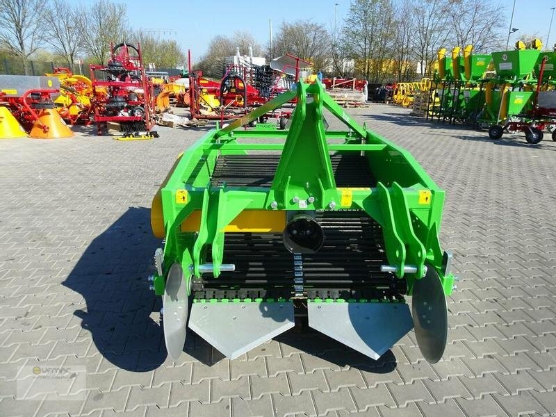 Vemac Kartoffelroder Bomet UPUS Z656 2reihig Siebkettenroder Roder NEU - Aardappelrooier: afbeelding 5 Vemac Kartoffelroder Bomet UPUS Z656 2reihig Siebkettenroder Roder NEU - Aardappelrooier: afbeelding 5
