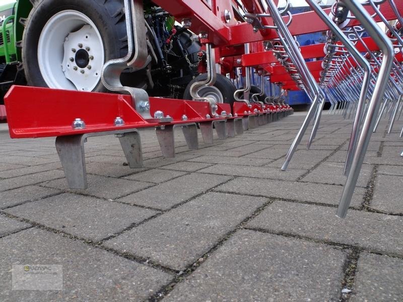 Nieuw Wiedeg Vemac Wiesenstriegel Striegel Wiesenschleppe 4,8Meter NEU: afbeelding 11 Nieuw Wiedeg Vemac Wiesenstriegel Striegel Wiesenschleppe 4,8Meter NEU: afbeelding 11