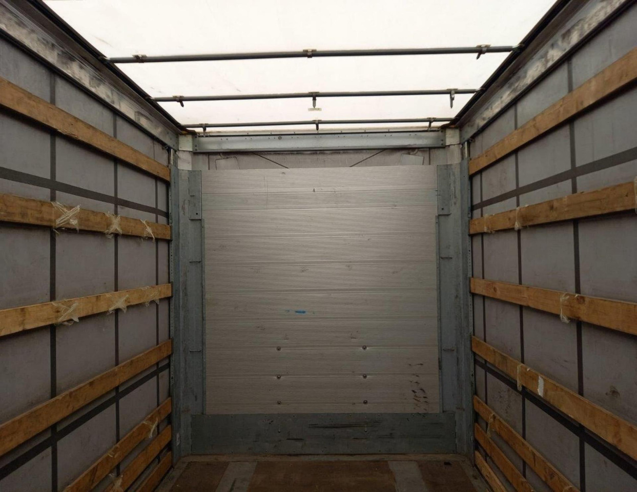 2021 Schmitz Cargobull SCS24/L Varios - Schuifzeiloplegger: afbeelding 2 2021 Schmitz Cargobull SCS24/L Varios - Schuifzeiloplegger: afbeelding 2