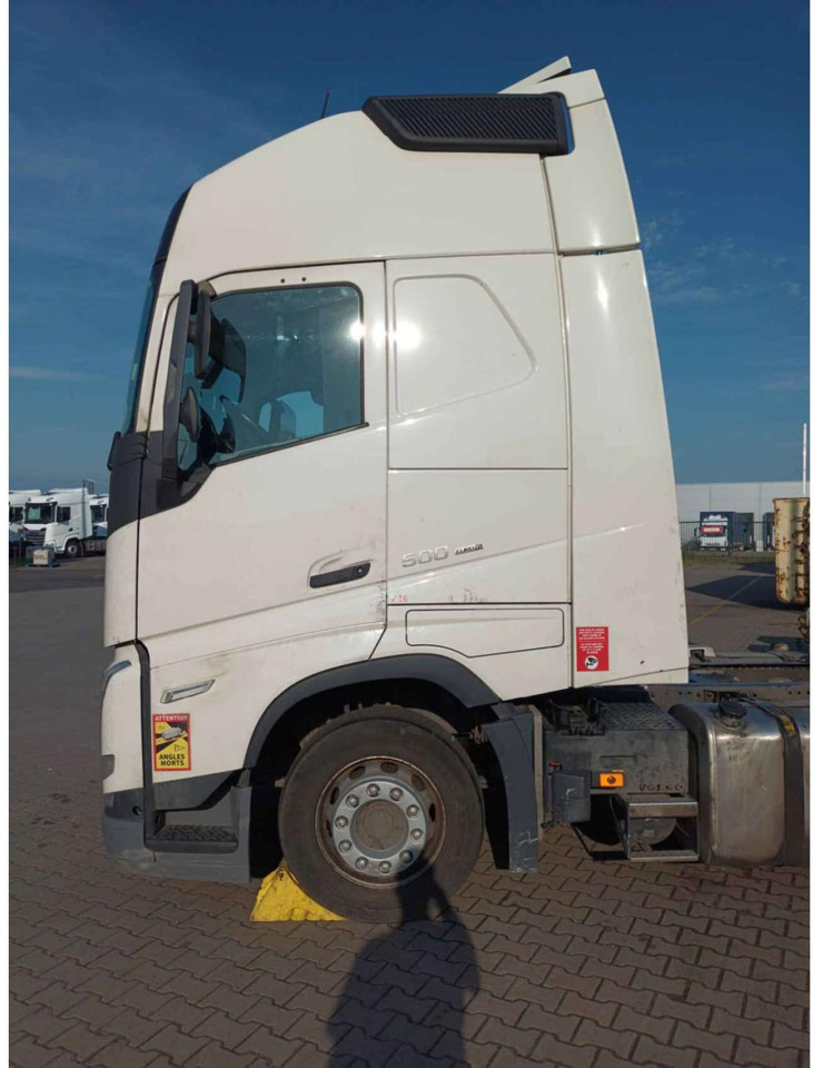 2023 Volvo FH 500 Globetrotter XL Varios - Andere machine: afbeelding 2 2023 Volvo FH 500 Globetrotter XL Varios - Andere machine: afbeelding 2