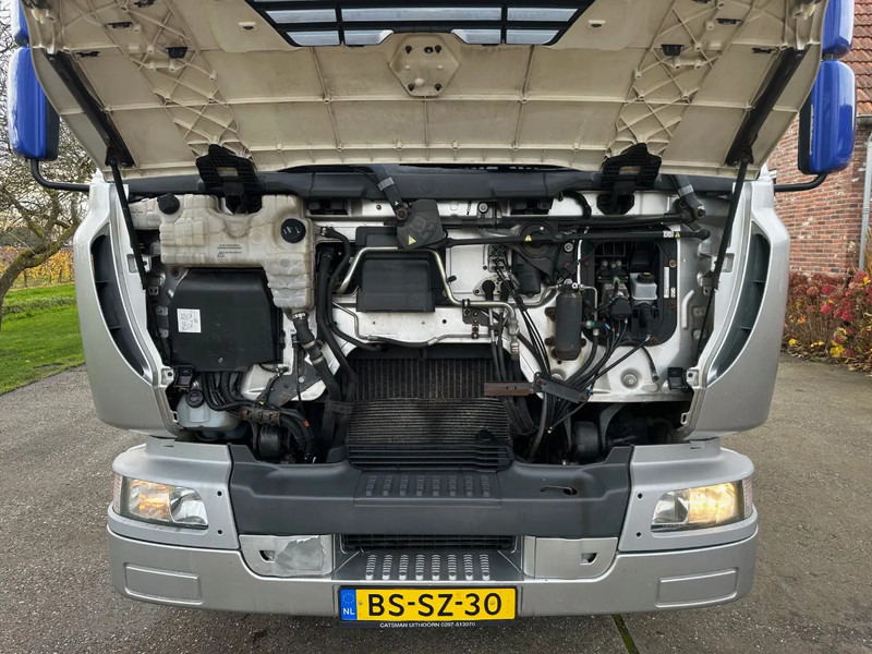 Renault Midlum 240 / NL TRUCK / MANUAL / RECOVERY / HYDRAULIC LIFT / H-FRAME / WINCH / 3 SEATS / - Bergingsvoertuig: afbeelding 5 Renault Midlum 240 / NL TRUCK / MANUAL / RECOVERY / HYDRAULIC LIFT / H-FRAME / WINCH / 3 SEATS / - Bergingsvoertuig: afbeelding 5