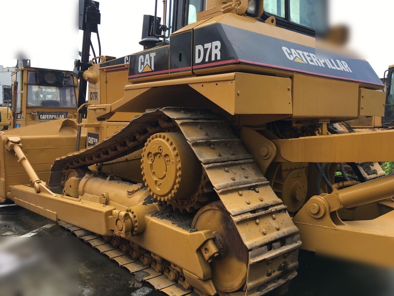 CATERPILLAR D7R - Bulldozer: afbeelding 1 CATERPILLAR D7R - Bulldozer: afbeelding 1