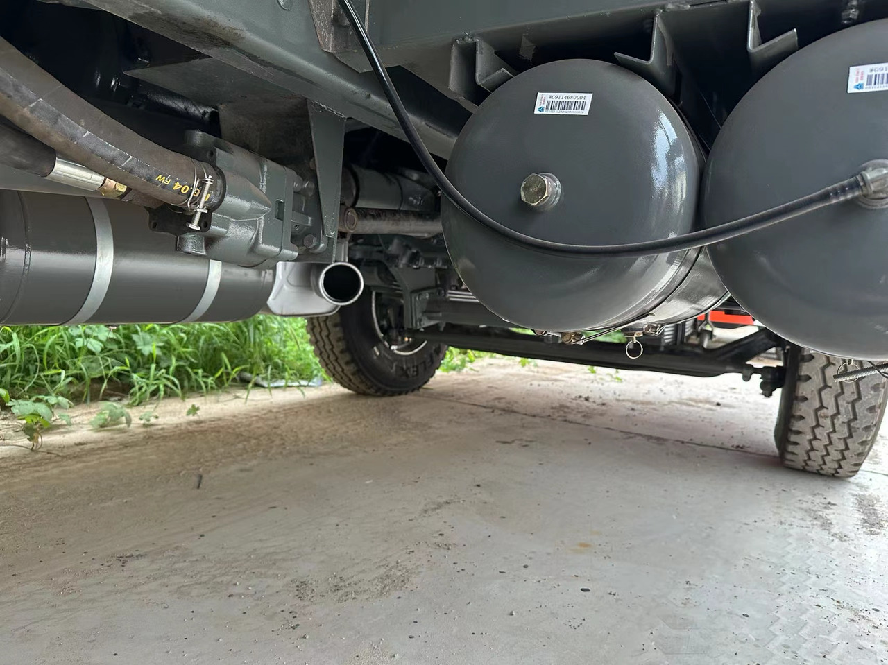 Kipper vrachtwagen HOWO 371: afbeelding 11