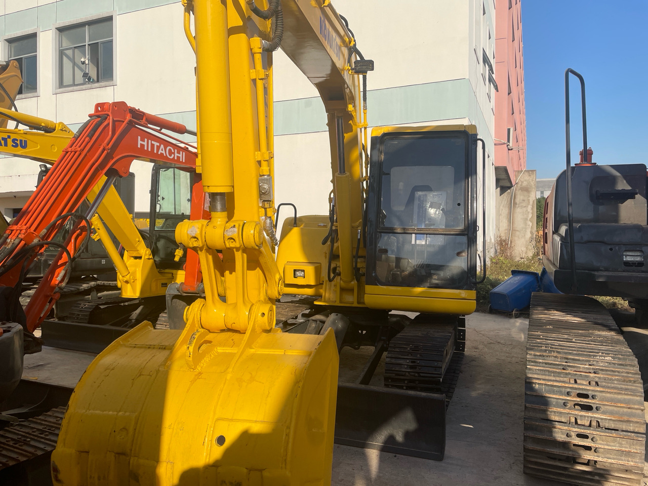 KOMATSU PC 60 - Rupsgraafmachine: afbeelding 1 KOMATSU PC 60 - Rupsgraafmachine: afbeelding 1