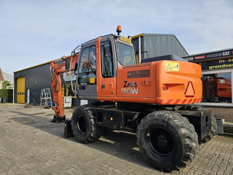 Hitachi ZAXIS 130 W - Mobiele graafmachine: afbeelding 3 Hitachi ZAXIS 130 W - Mobiele graafmachine: afbeelding 3