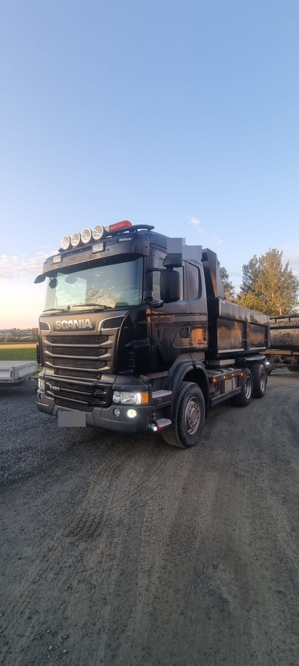 Scania R560 6x4 Full Steel New TUV - Kipper vrachtwagen: afbeelding 4 Scania R560 6x4 Full Steel New TUV - Kipper vrachtwagen: afbeelding 4