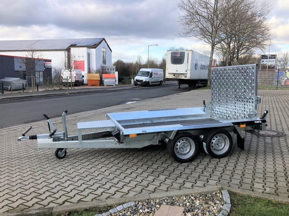 Vermietung / Tieflader 2700KG / Anhänger / ab 3 Tage / Auffahrrampe / Schaufelablage - Machinetransporter: afbeelding 5 Vermietung / Tieflader 2700KG / Anhänger / ab 3 Tage / Auffahrrampe / Schaufelablage - Machinetransporter: afbeelding 5