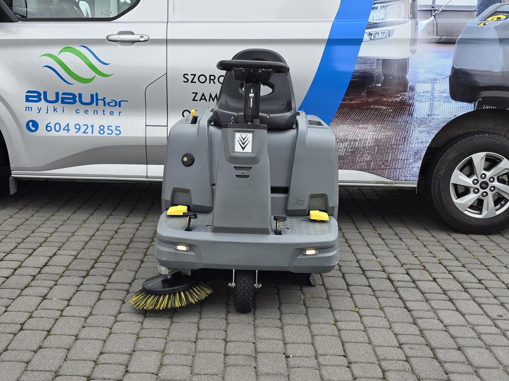 KÄRCHER Zamiatarka KARCHER KM 85/50 R Bp Pack 2019 R 91 HOURS - Industriële veegmachine: afbeelding 3 KÄRCHER Zamiatarka KARCHER KM 85/50 R Bp Pack 2019 R 91 HOURS - Industriële veegmachine: afbeelding 3