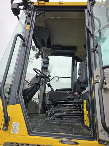 Wiellader KOMATSU WA380-8: afbeelding 8