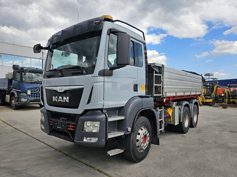 MAN TGS 26.440 6x4 EUR 6 Intarder kipper - Kipper vrachtwagen: afbeelding 4 MAN TGS 26.440 6x4 EUR 6 Intarder kipper - Kipper vrachtwagen: afbeelding 4