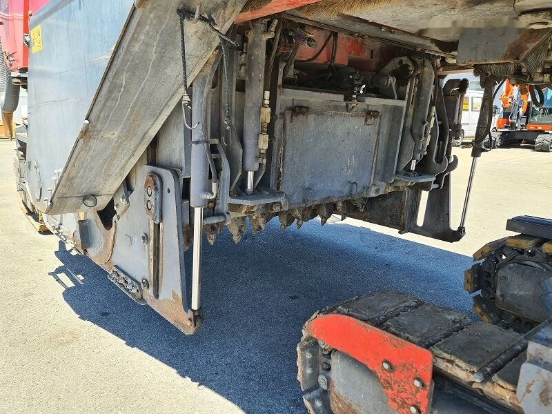 Asfaltfrees Wirtgen W210: afbeelding 10 Asfaltfrees Wirtgen W210: afbeelding 10