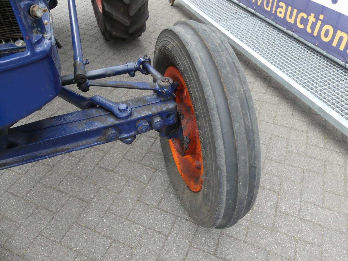 Tractor Fordson 27N: afbeelding 25 Tractor Fordson 27N: afbeelding 25