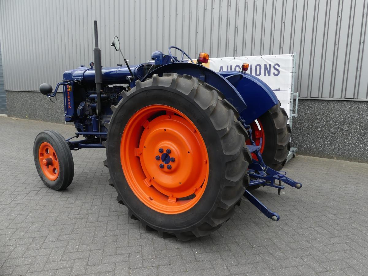 Tractor Fordson 27N: afbeelding 33 Tractor Fordson 27N: afbeelding 33