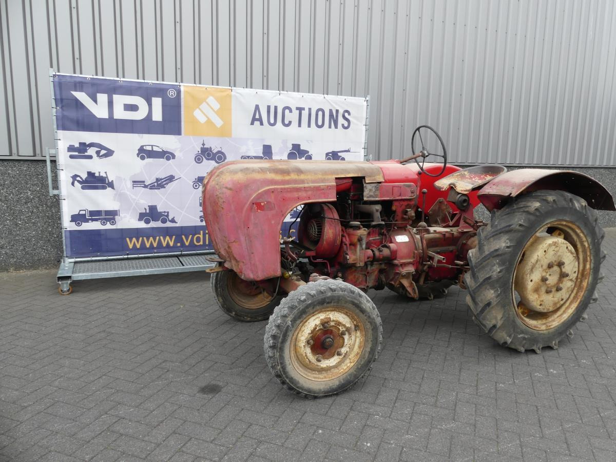 Porsche 218 - Tractor: afbeelding 2 Porsche 218 - Tractor: afbeelding 2