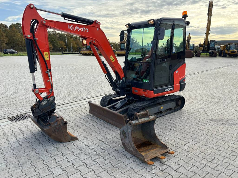 Kubota KX 027-4 - Minigraafmachine: afbeelding 1 Kubota KX 027-4 - Minigraafmachine: afbeelding 1