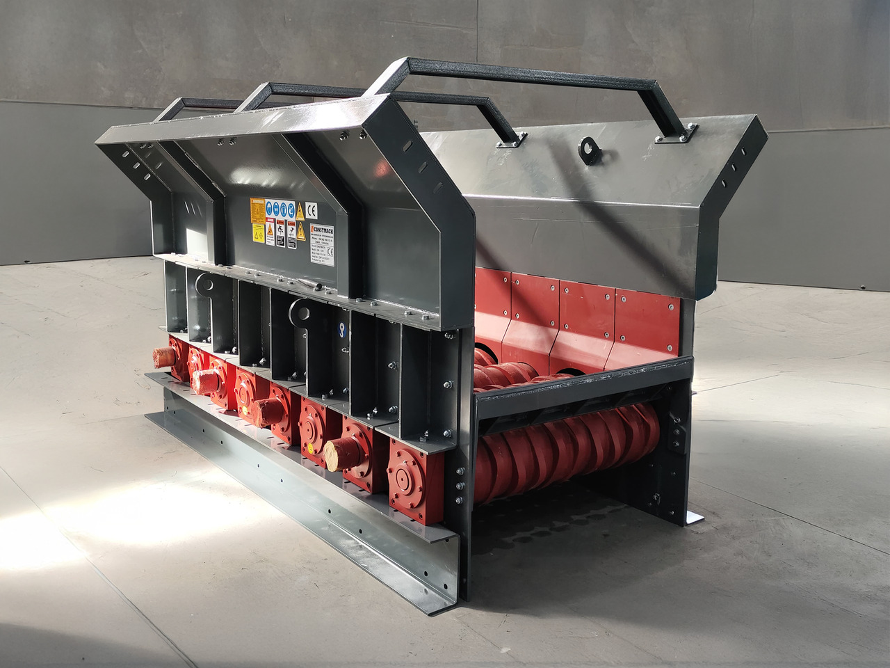 CONSTMACH High-Performance Wobbler Feeder for Continuous Material Flow | Industrial-Grade Feeder System - Mijnbouw machine: afbeelding 1 CONSTMACH High-Performance Wobbler Feeder for Continuous Material Flow | Industrial-Grade Feeder System - Mijnbouw machine: afbeelding 1