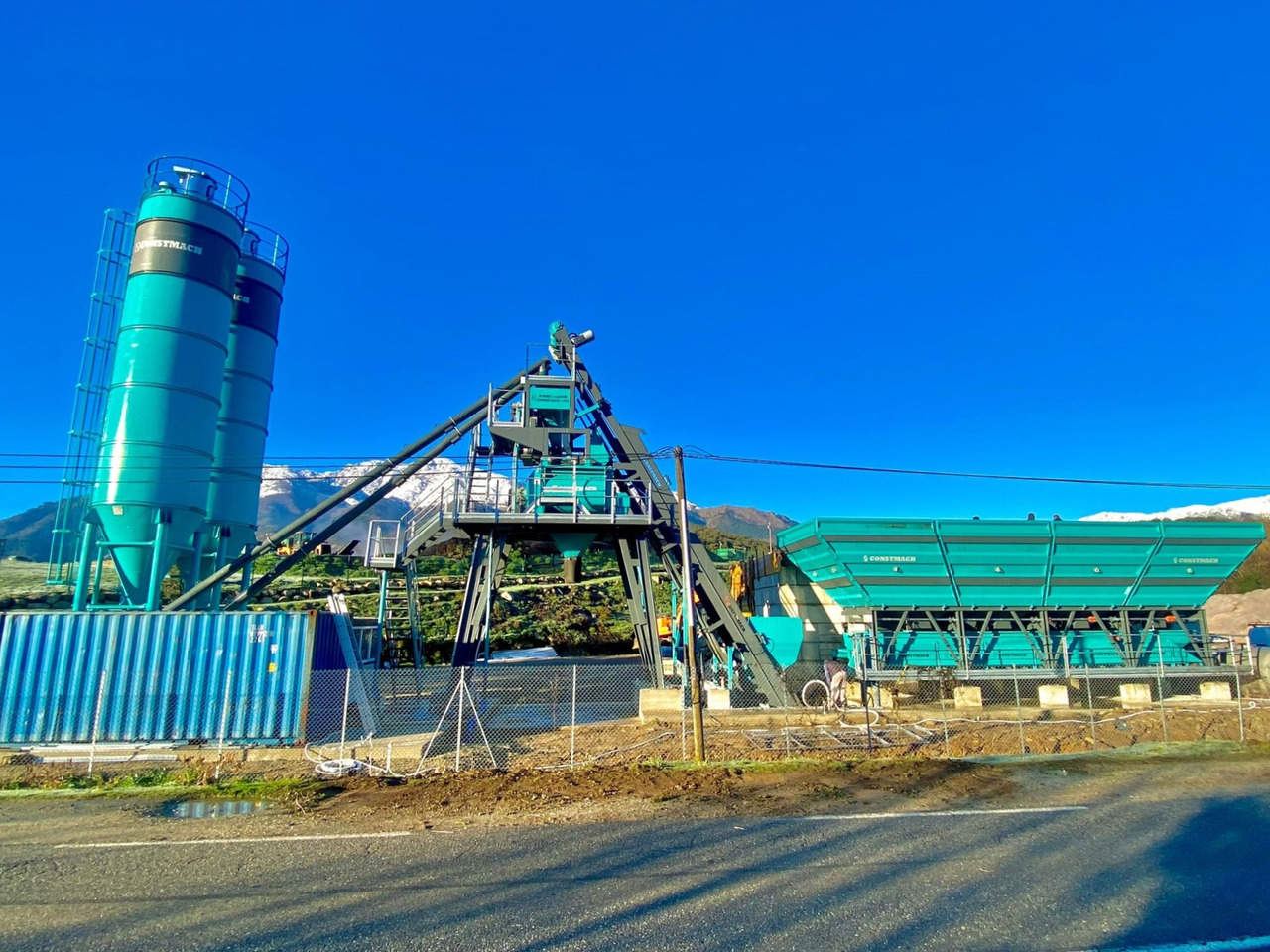 Constmach 100 m³/h Compact Concrete Batching Plant - Betoncentrale: afbeelding 2 Constmach 100 m³/h Compact Concrete Batching Plant - Betoncentrale: afbeelding 2