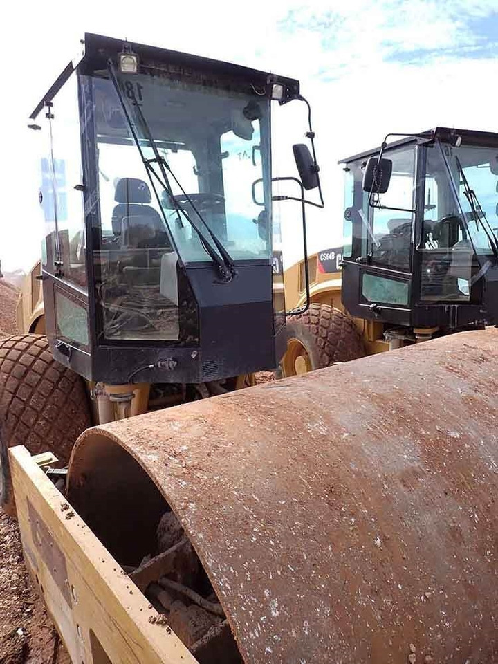 CAT CS64B - Trilplaat: afbeelding 2 CAT CS64B - Trilplaat: afbeelding 2