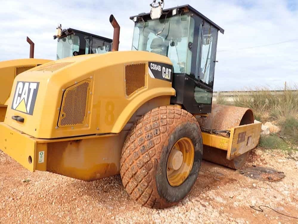 CAT CS64B - Trilplaat: afbeelding 4 CAT CS64B - Trilplaat: afbeelding 4