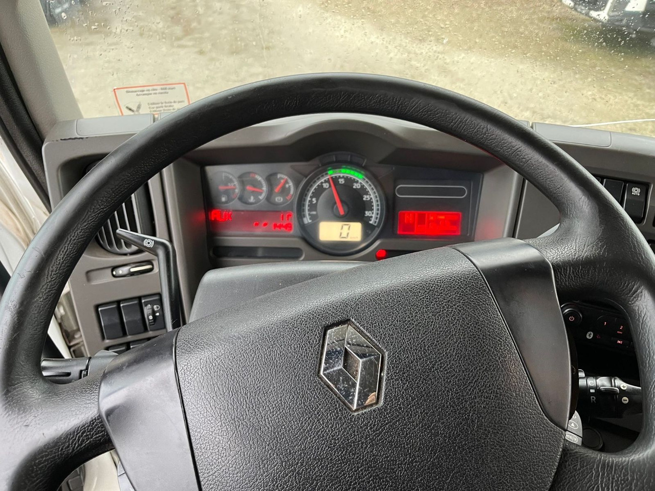 Renault MIDLUM 220 - Schuifzeilen vrachtwagen: afbeelding 5 Renault MIDLUM 220 - Schuifzeilen vrachtwagen: afbeelding 5