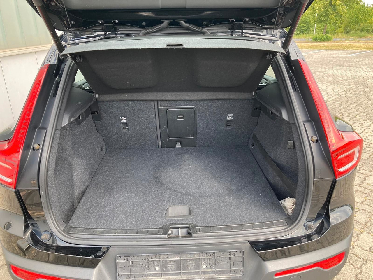 Volvo XC 40 D3 Momentum Pro AWD - SUV: afbeelding 4 Volvo XC 40 D3 Momentum Pro AWD - SUV: afbeelding 4