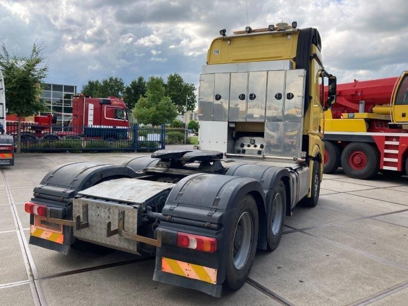Mercedes-Benz Actros 3351 6x4 - Trekker: afbeelding 5 Mercedes-Benz Actros 3351 6x4 - Trekker: afbeelding 5