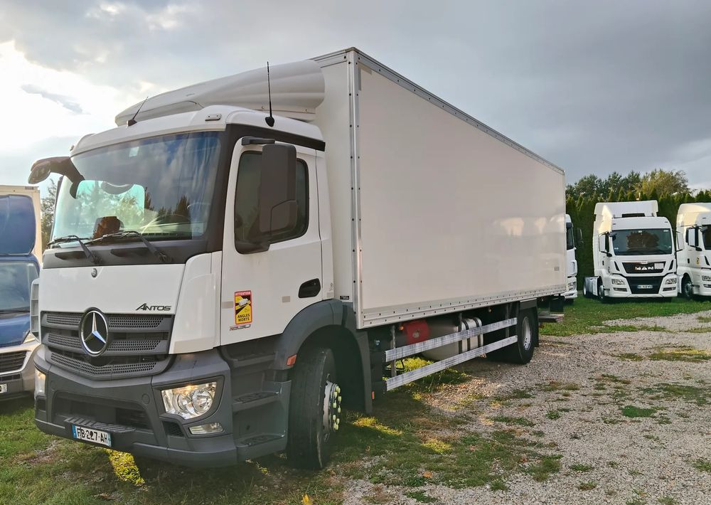 Mercedes-Benz Antos - Koelwagen vrachtwagen: afbeelding 1 Mercedes-Benz Antos - Koelwagen vrachtwagen: afbeelding 1