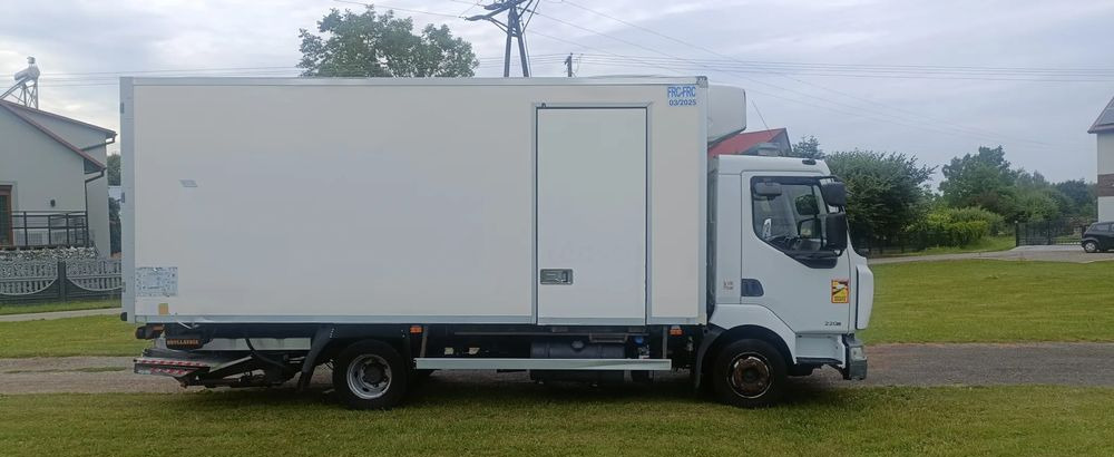 Renault Midlum - Koelwagen vrachtwagen: afbeelding 4 Renault Midlum - Koelwagen vrachtwagen: afbeelding 4