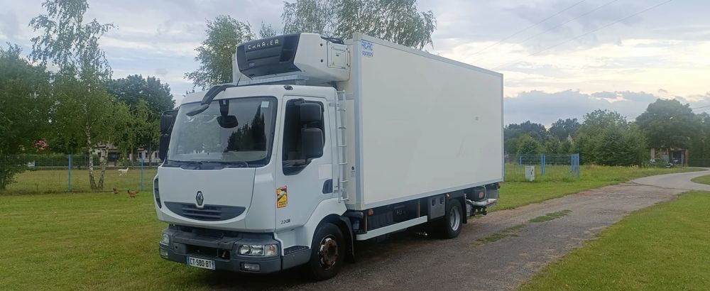 Renault Midlum - Koelwagen vrachtwagen: afbeelding 1 Renault Midlum - Koelwagen vrachtwagen: afbeelding 1