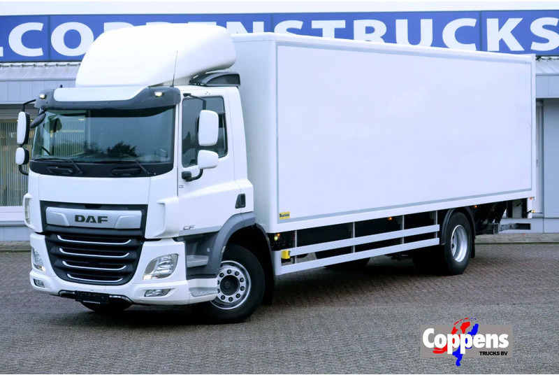 DAF CF 290 FA Bak+ klep Dhollandia 2000 kg - Bakwagen: afbeelding 1 DAF CF 290 FA Bak+ klep Dhollandia 2000 kg - Bakwagen: afbeelding 1