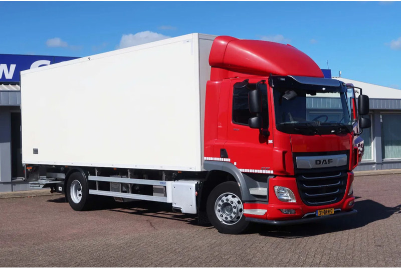 DAF CF 300 Koel/Vries Carrier iceland + Dhollandia 2500KG klep trenn wand - Koelwagen vrachtwagen: afbeelding 2 DAF CF 300 Koel/Vries Carrier iceland + Dhollandia 2500KG klep trenn wand - Koelwagen vrachtwagen: afbeelding 2