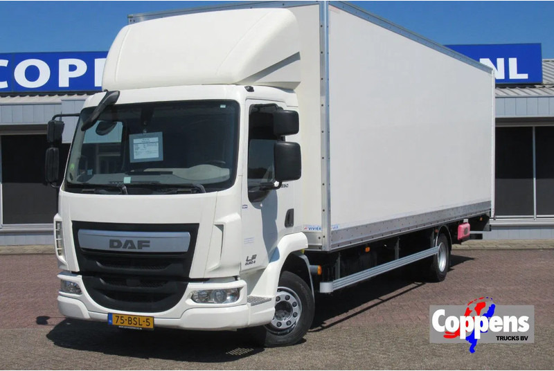 DAF LF 250 250 bak + klep + schuifzeil E6 - Schuifzeilen vrachtwagen: afbeelding 1 DAF LF 250 250 bak + klep + schuifzeil E6 - Schuifzeilen vrachtwagen: afbeelding 1
