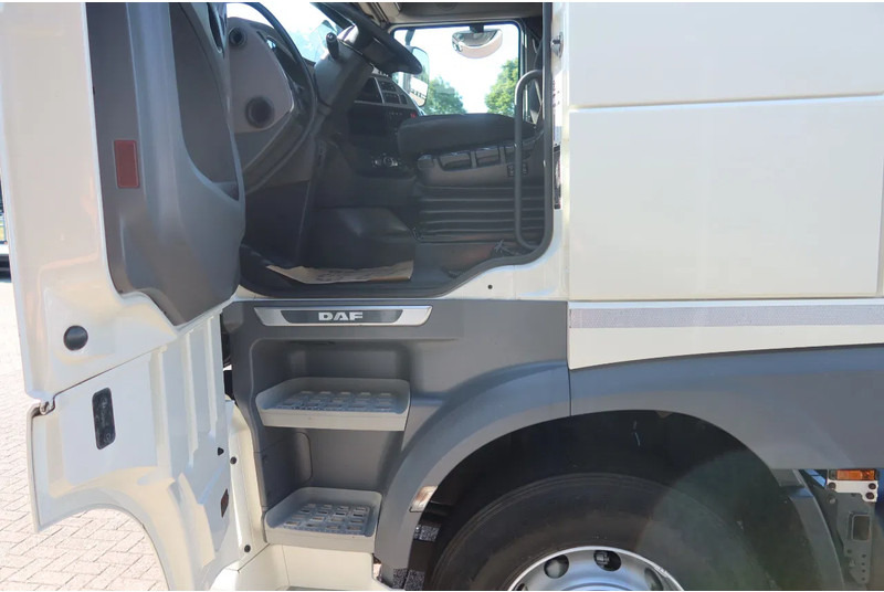DAF XF 106.450 Wissellaadbaksysteem / Chassis - Containertransporter/ Wissellaadbak vrachtwagen: afbeelding 5 DAF XF 106.450 Wissellaadbaksysteem / Chassis - Containertransporter/ Wissellaadbak vrachtwagen: afbeelding 5