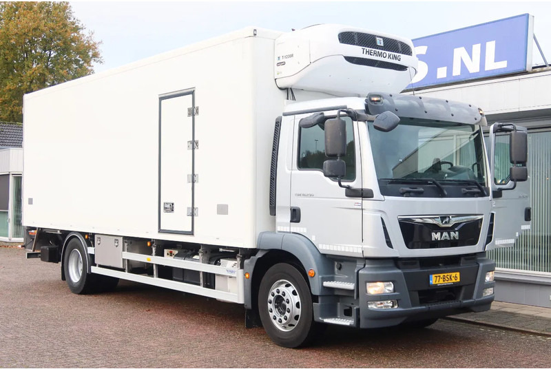 MAN TGM 18.290 Full AIR Thermoking T 1200R Koel/Vries Bi-Temp + Dollandia klep 2500 KG+ extra accu set - Koelwagen vrachtwagen: afbeelding 2 MAN TGM 18.290 Full AIR Thermoking T 1200R Koel/Vries Bi-Temp + Dollandia klep 2500 KG+ extra accu set - Koelwagen vrachtwagen: afbeelding 2