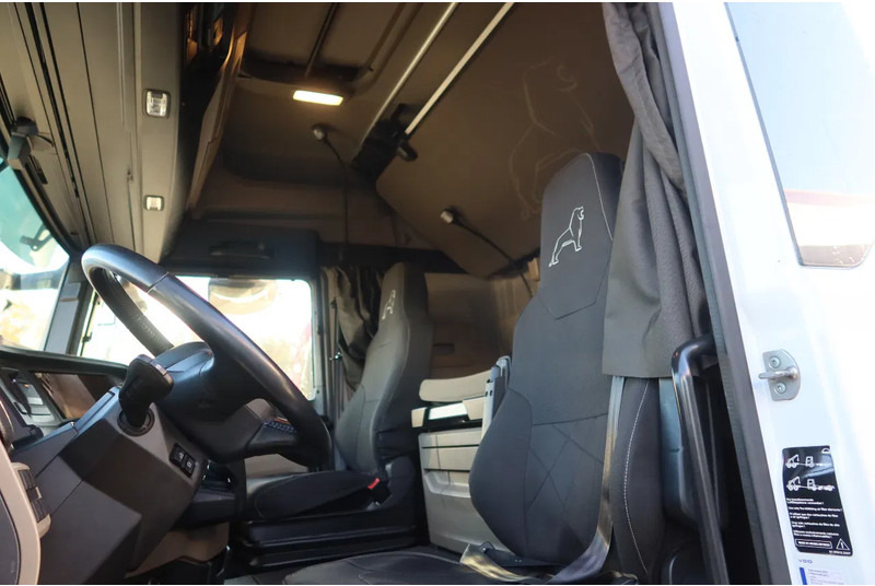 MAN TGM 18.290 Koel/ vries Thermoking UT 800 Diesel /elektrisch 2x bed - Koelwagen vrachtwagen: afbeelding 5 MAN TGM 18.290 Koel/ vries Thermoking UT 800 Diesel /elektrisch 2x bed - Koelwagen vrachtwagen: afbeelding 5