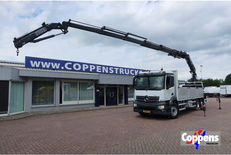 Mercedes-Benz ANTOS 2830 Kraanwagen open Laadbak Fassi F295 + FLY-JIB - Kraanwagen: afbeelding 1 Mercedes-Benz ANTOS 2830 Kraanwagen open Laadbak Fassi F295 + FLY-JIB - Kraanwagen: afbeelding 1
