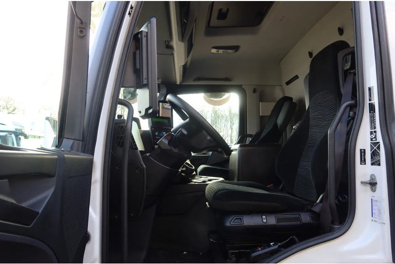 Mercedes-Benz Actros 1840 L Bkawagen+ BAR klep 2.000kg met Gesioleerde bak - Bakwagen: afbeelding 5 Mercedes-Benz Actros 1840 L Bkawagen+ BAR klep 2.000kg met Gesioleerde bak - Bakwagen: afbeelding 5