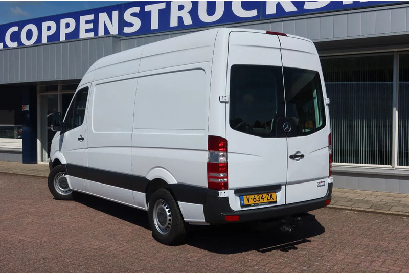 Mercedes-Benz Sprinter 313 CDI + Airco - Gesloten bestelwagen: afbeelding 3 Mercedes-Benz Sprinter 313 CDI + Airco - Gesloten bestelwagen: afbeelding 3