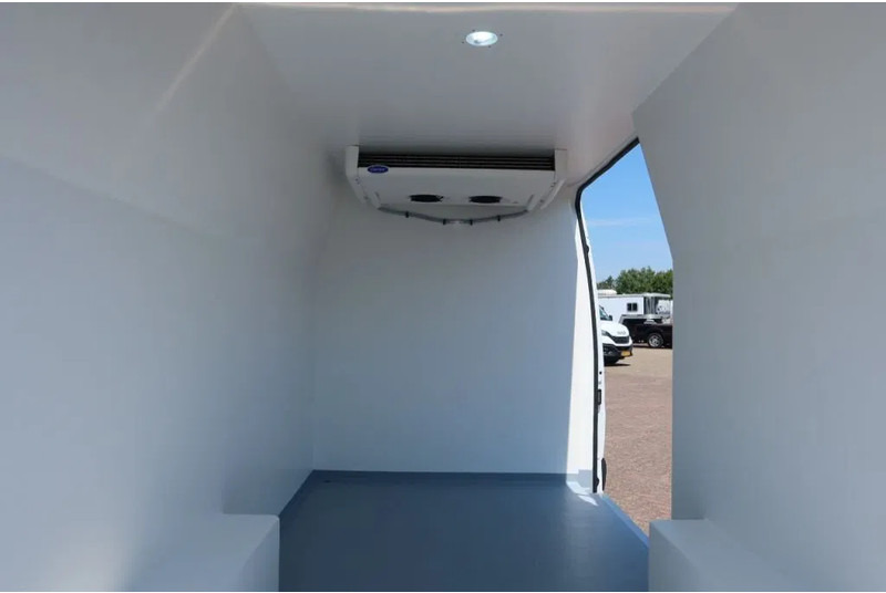 Mercedes-Benz Sprinter 315 CDI Koel/Vries/Verwarmen Carrier Xarios 350 + 220 volt nachtaansluiting - Koelwagen: afbeelding 4 Mercedes-Benz Sprinter 315 CDI Koel/Vries/Verwarmen Carrier Xarios 350 + 220 volt nachtaansluiting - Koelwagen: afbeelding 4