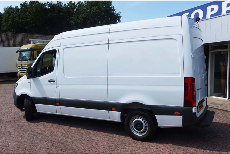 Mercedes-Benz Sprinter 317 Koel/Vries L2/H2 220 Volt stekker - Koelwagen: afbeelding 3 Mercedes-Benz Sprinter 317 Koel/Vries L2/H2 220 Volt stekker - Koelwagen: afbeelding 3
