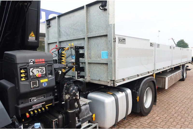 Mercedes-Benz Actros 2133 L Trekker + Hiab Kraan met City Trailer: OT-92-VD - Trekker: afbeelding 3 Mercedes-Benz Actros 2133 L Trekker + Hiab Kraan met City Trailer: OT-92-VD - Trekker: afbeelding 3