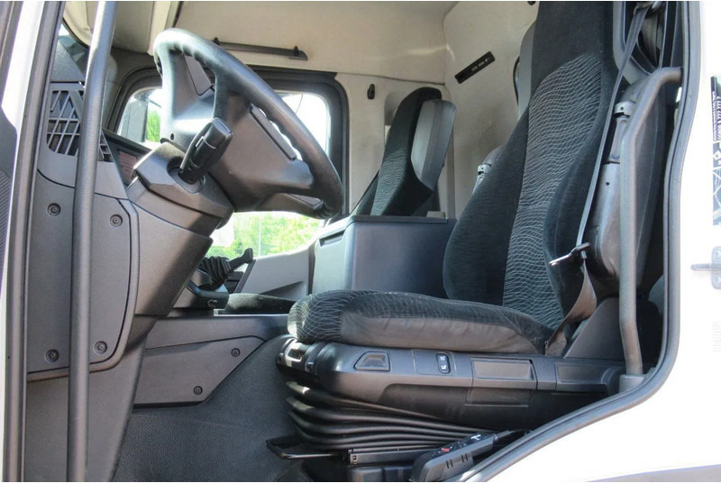 Mercedes-Benz Antos 1833 L - Trekker: afbeelding 5 Mercedes-Benz Antos 1833 L - Trekker: afbeelding 5