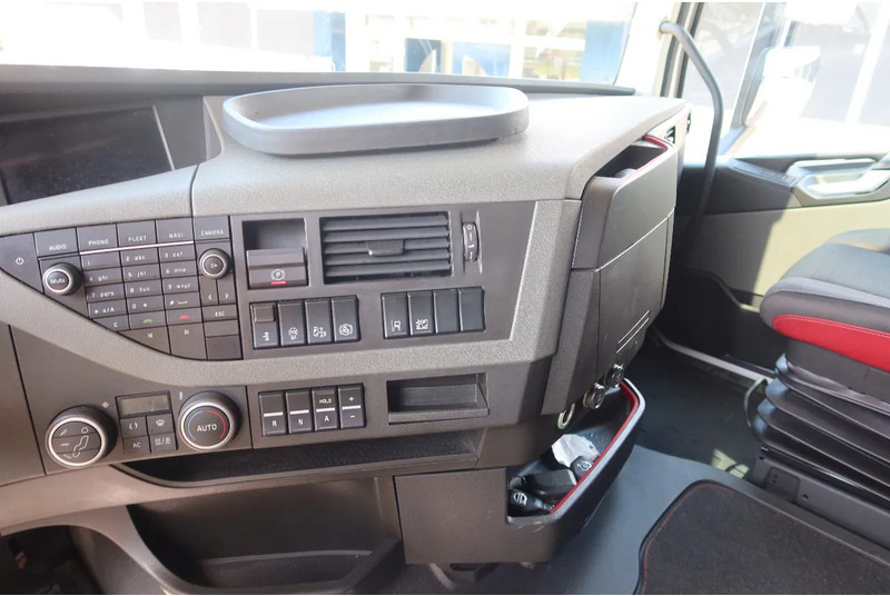 Volvo FH 460 Voith Retarder Standklima, Iparkcool - Trekker: afbeelding 5 Volvo FH 460 Voith Retarder Standklima, Iparkcool - Trekker: afbeelding 5